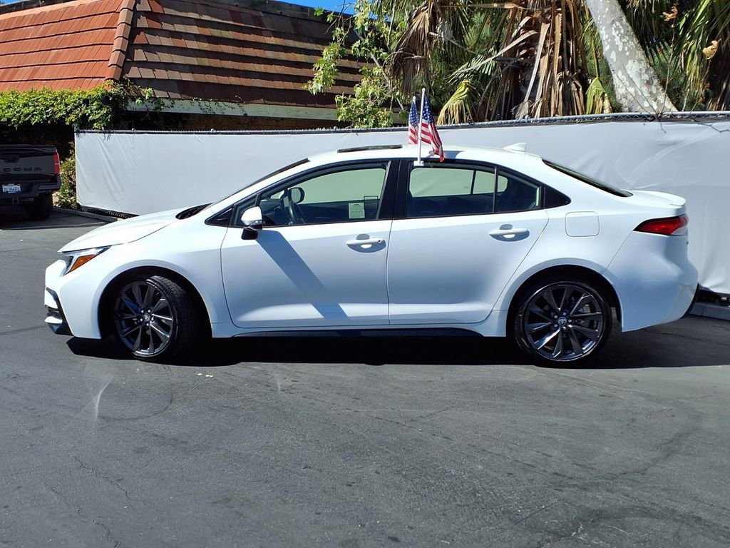 Certified 2024 Toyota Corolla SE w/ SE Premium Package image 3