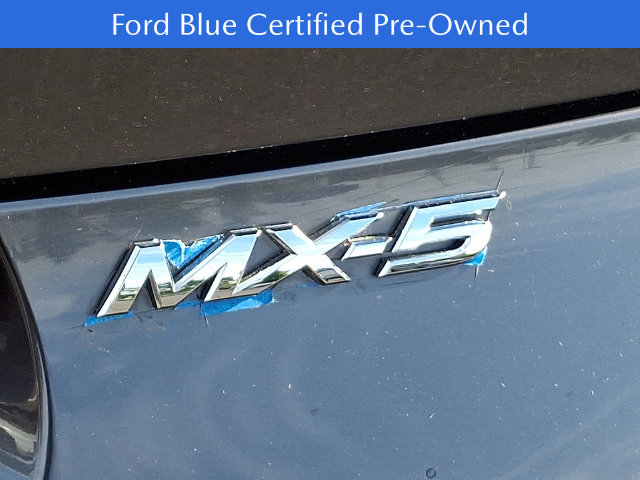 Used 2017 MAZDA MX-5 Miata RF Grand Touring RWD image 30