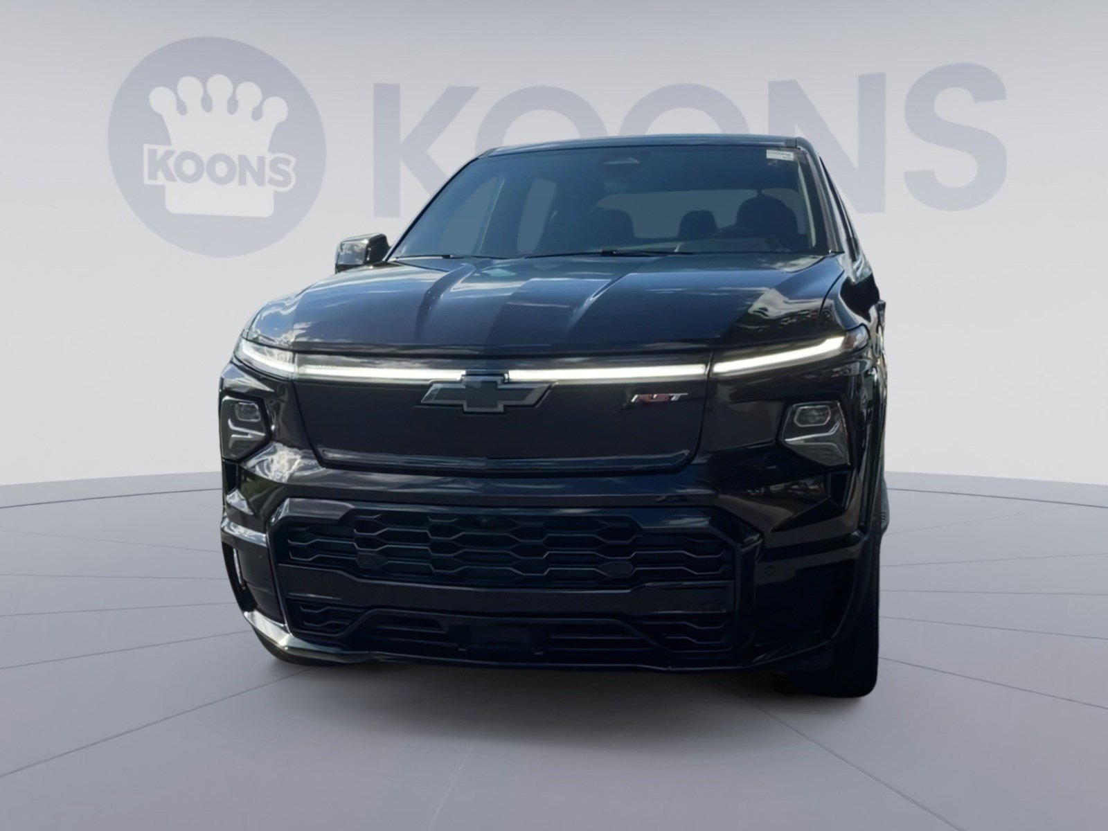 Used 2025 Chevrolet Silverado EV RST image 4