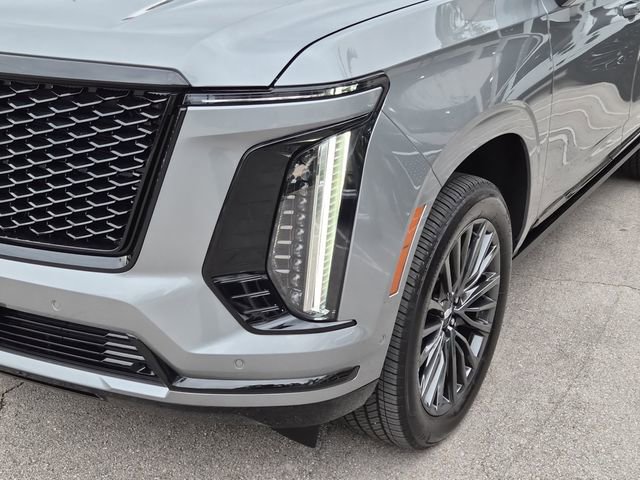 Certified 2025 Cadillac Escalade ESV Sport Platinum image 10