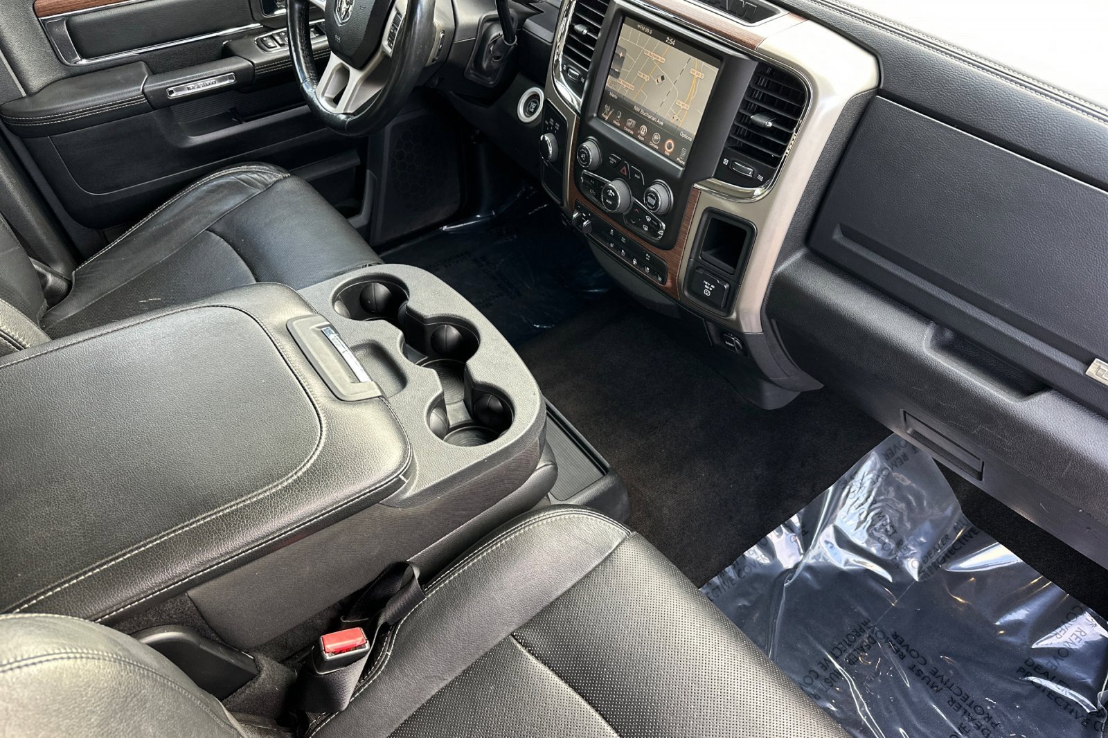 Used 2014 RAM 2500 Laramie image 15