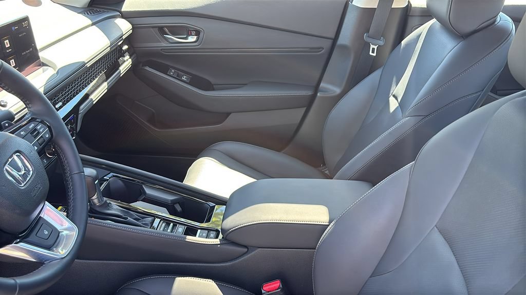 Used 2025 Honda Accord Touring image 23