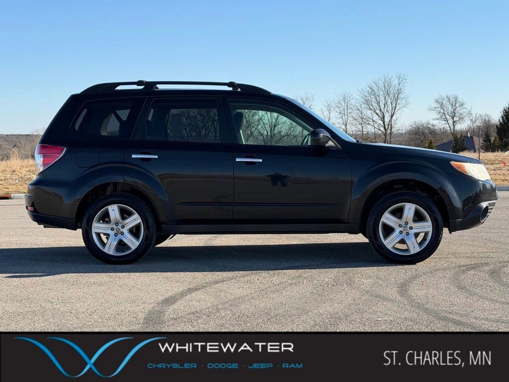 Used 2010 Subaru Forester 2.5X Premium image 22