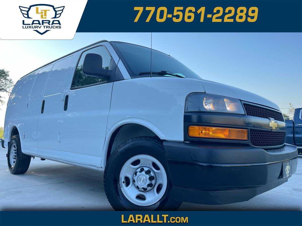 Used 2019 Chevrolet Express 2500 RWD image 1