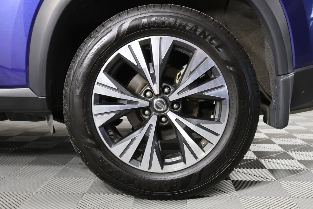 Used 2021 Nissan Rogue SV image 8