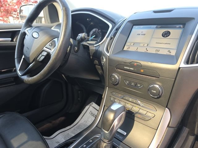Used 2017 Ford Edge SEL w/ Equipment Group 201A AWD/4WD image 20