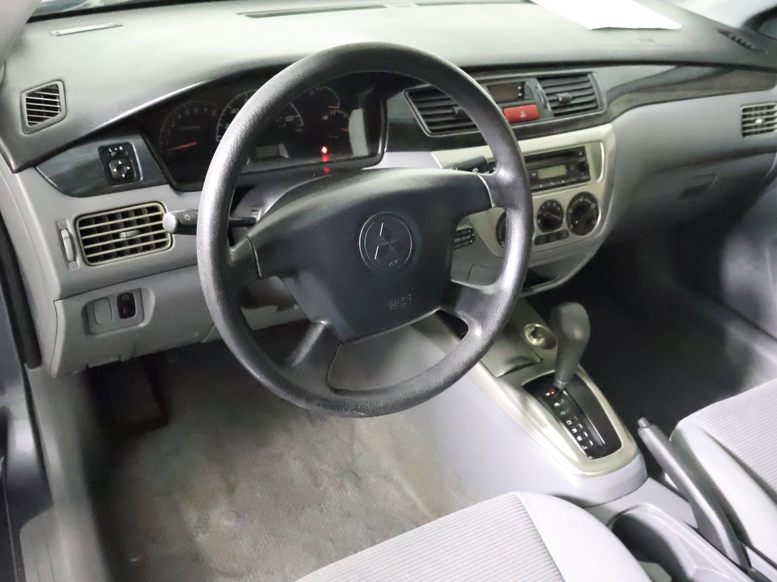 Used 2005 Mitsubishi Lancer ES image 20