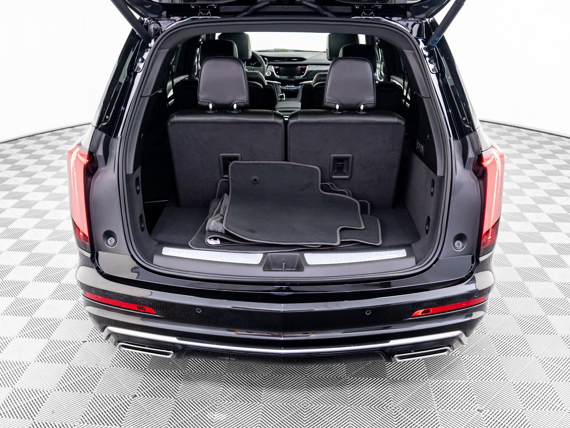 New 2025 Cadillac XT6 Premium Luxury image 31