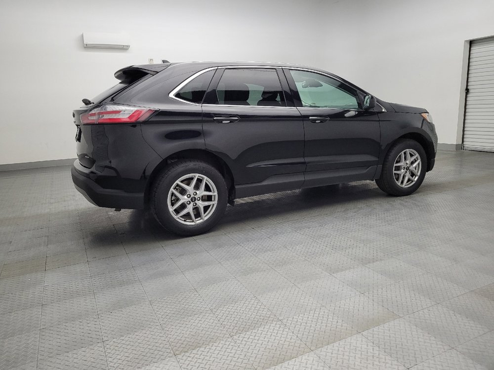 Used 2024 Ford Edge SEL image 10