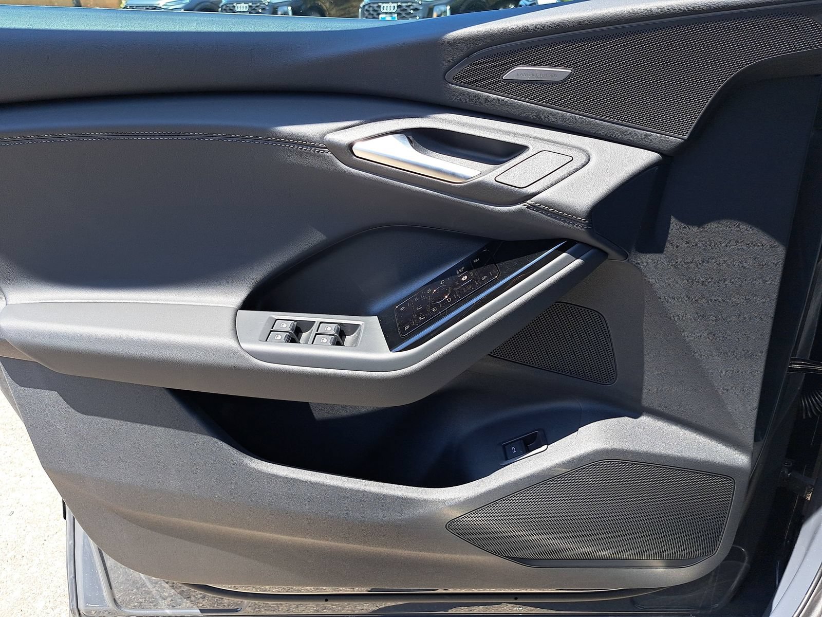New 2027 Audi Q6 e-tron Premium Plus AWD/4WD image 28
