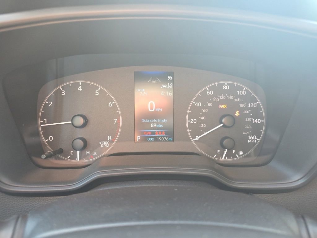 Used 2024 Toyota Corolla LE image 23