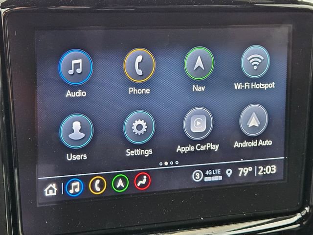 Used 2023 Chevrolet Traverse High Country image 16