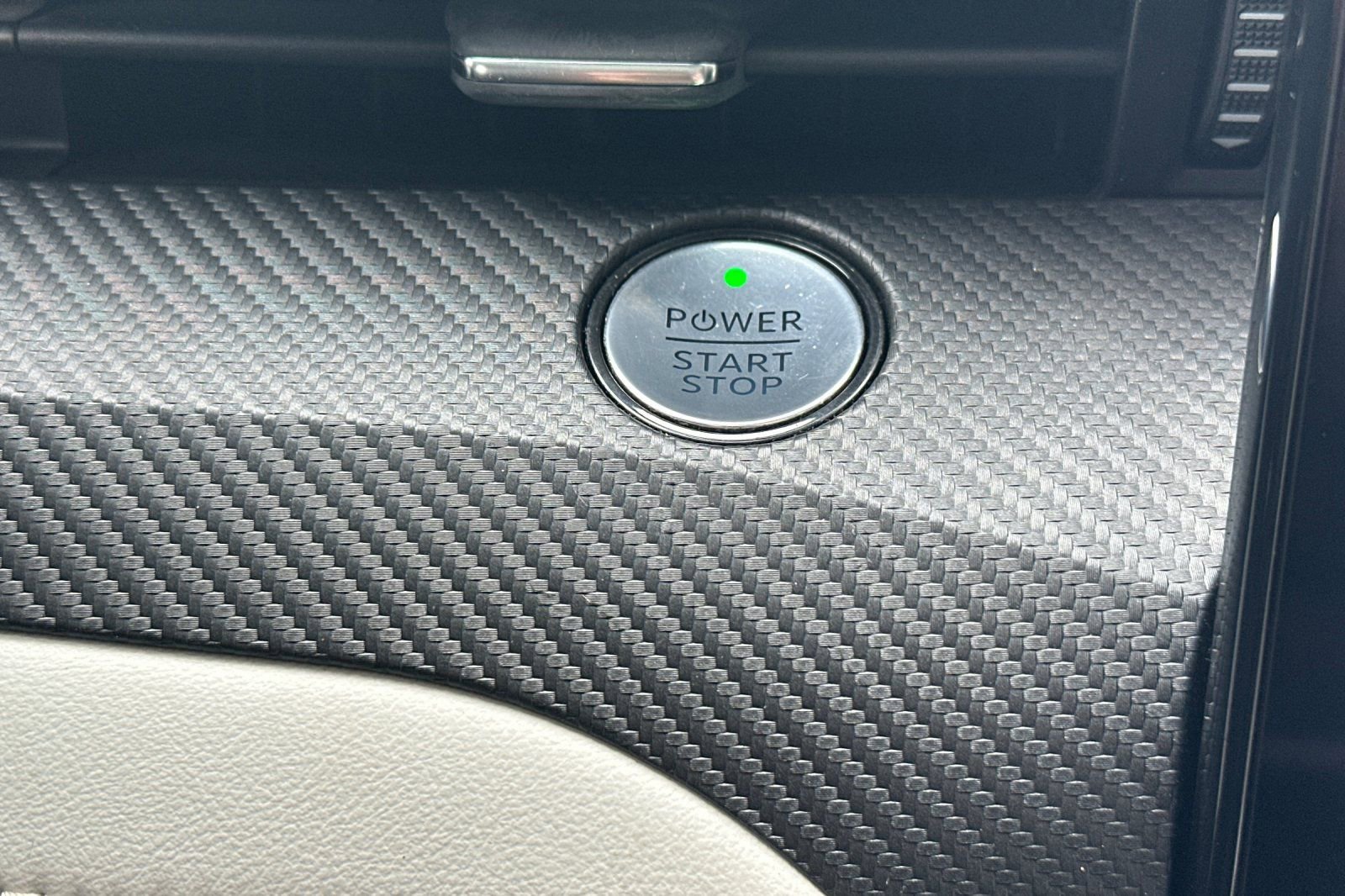 Used 2021 Ford Mustang Mach-E Premium image 23