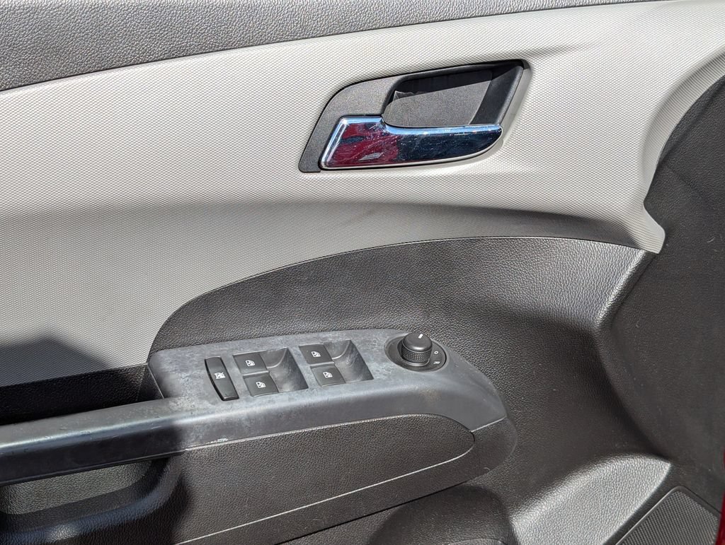 Used 2013 Chevrolet Sonic LTZ FWD image 23