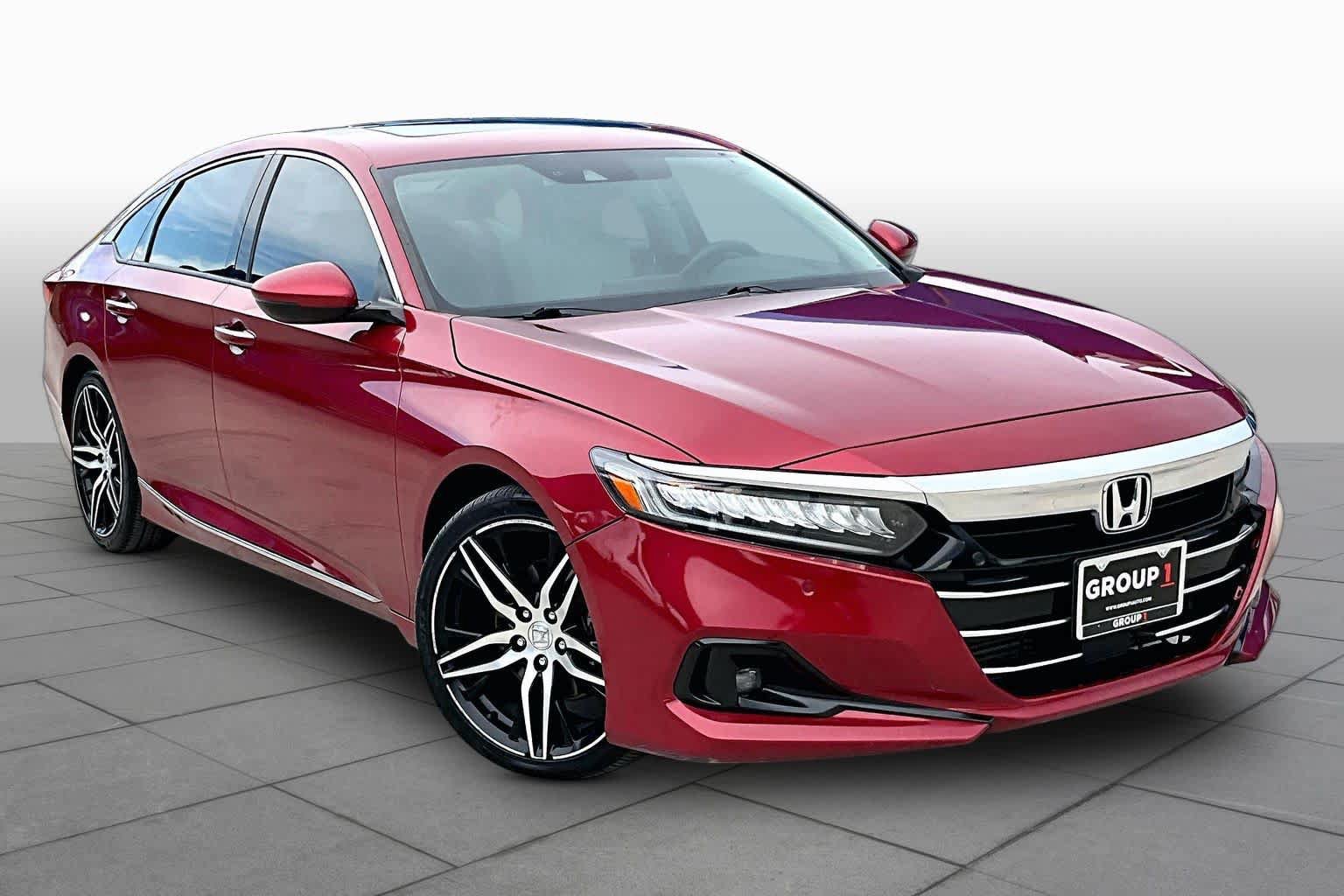 Used 2021 Honda Accord Touring image 3