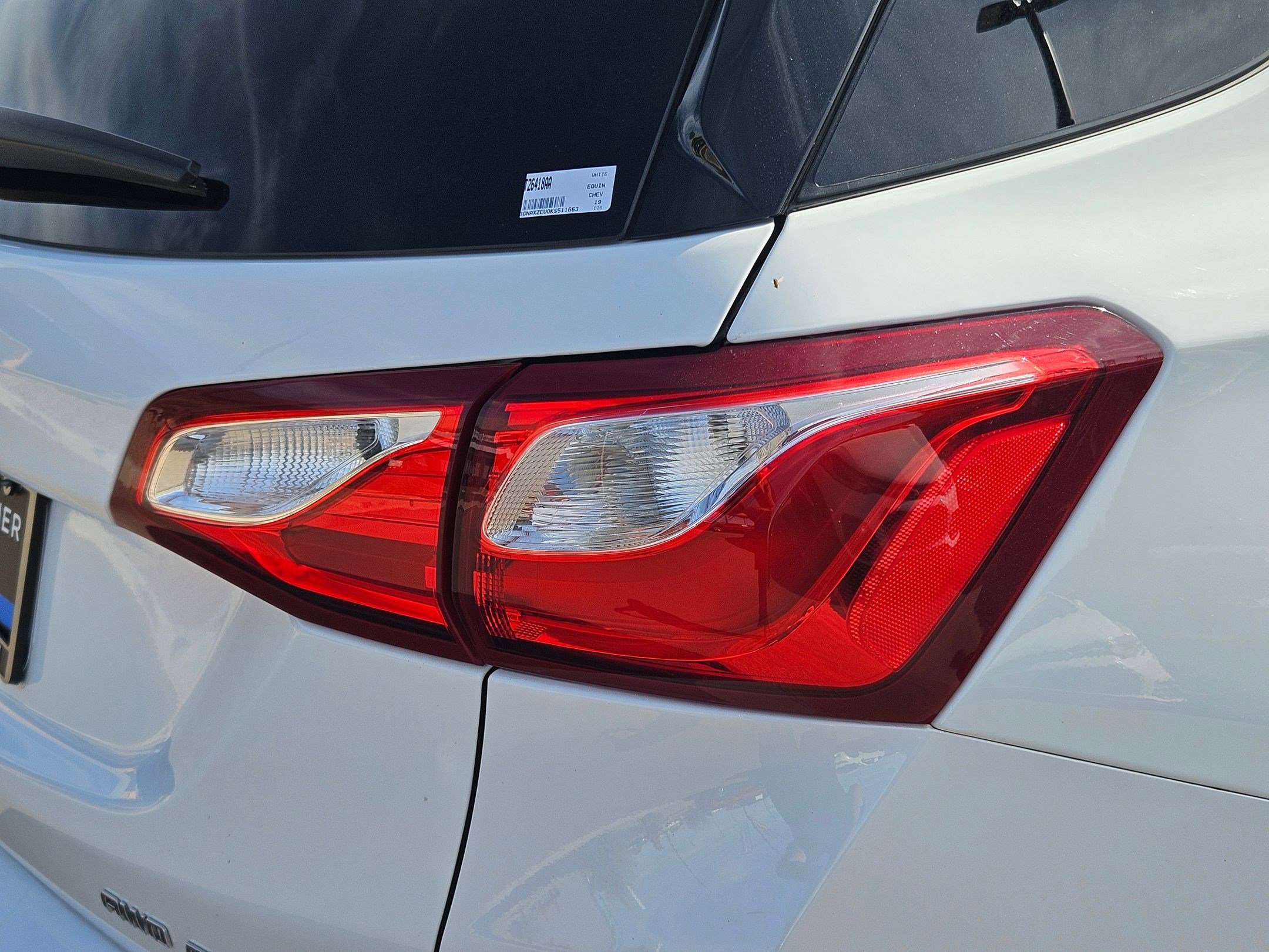 Used 2019 Chevrolet Equinox Premier w/ Premier True North Edition AWD/4WD image 12