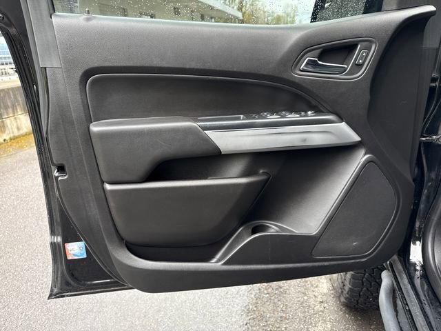 Used 2018 Chevrolet Colorado ZR2 w/ ZR2 Midnight Special Edition AWD/4WD image 32