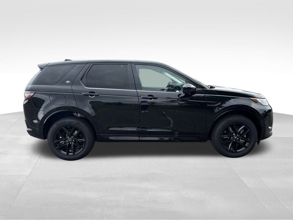 New 2025 Land Rover Discovery Sport S image 6