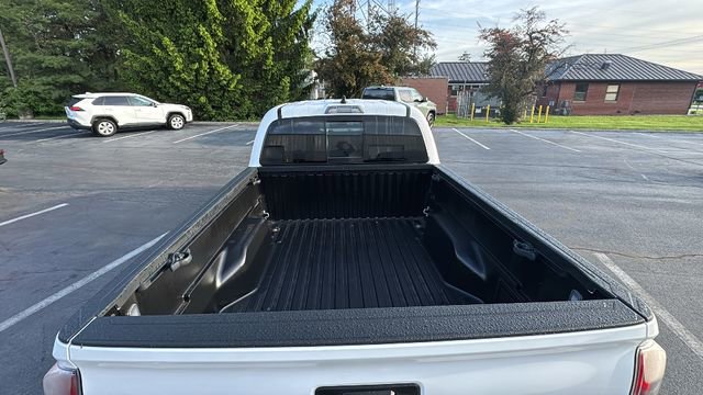 Used 2023 Toyota Tacoma Limited w/ Black Out Package (TMS) AWD/4WD image 36