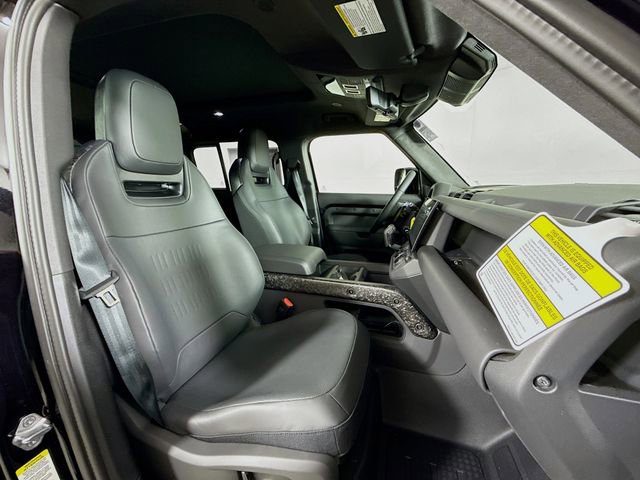 New 2026 Land Rover Defender 110 OCTA AWD/4WD image 30