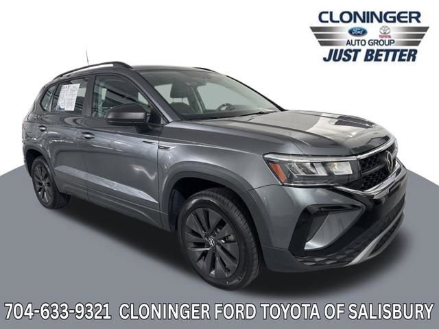 Used 2023 Volkswagen Taos S FWD image 1