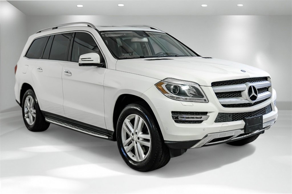 Used 2015 Mercedes-Benz GL 320 BlueTEC 4MATIC image 8