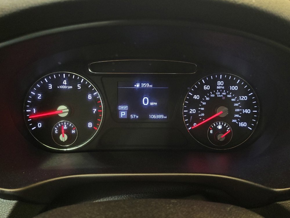 Used 2020 Kia Sorento LX image 23