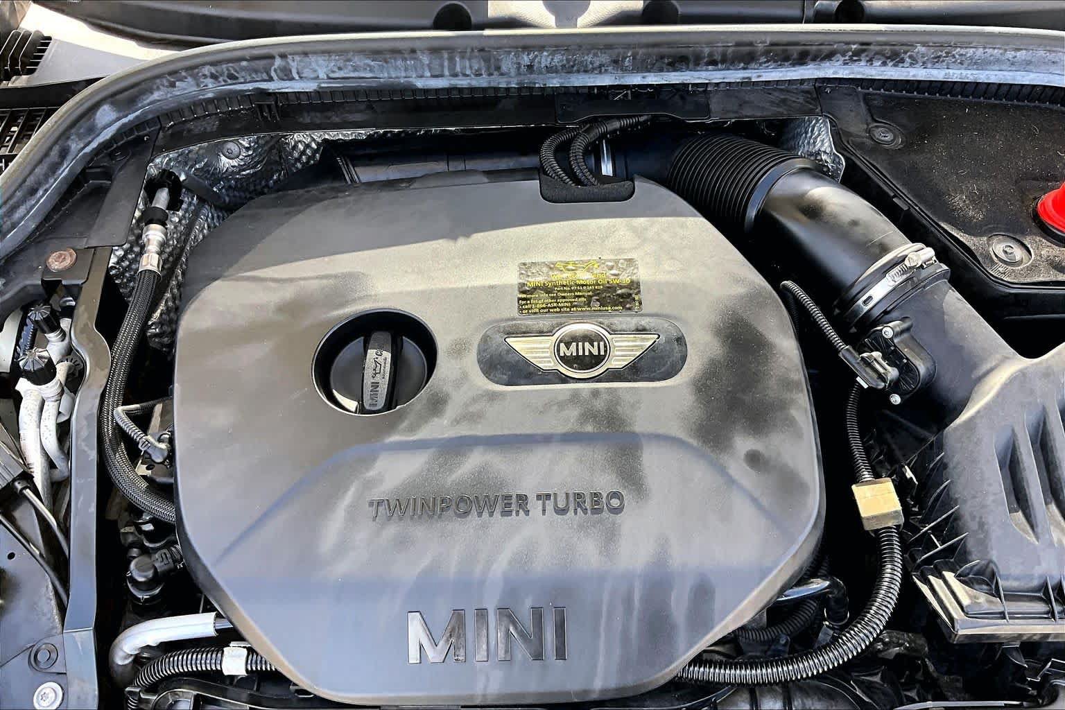 Used 2015 MINI Cooper S FWD image 32