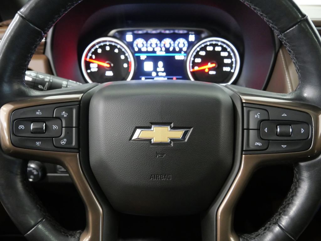 Used 2021 Chevrolet Tahoe High Country w/ Premium Package AWD/4WD image 16