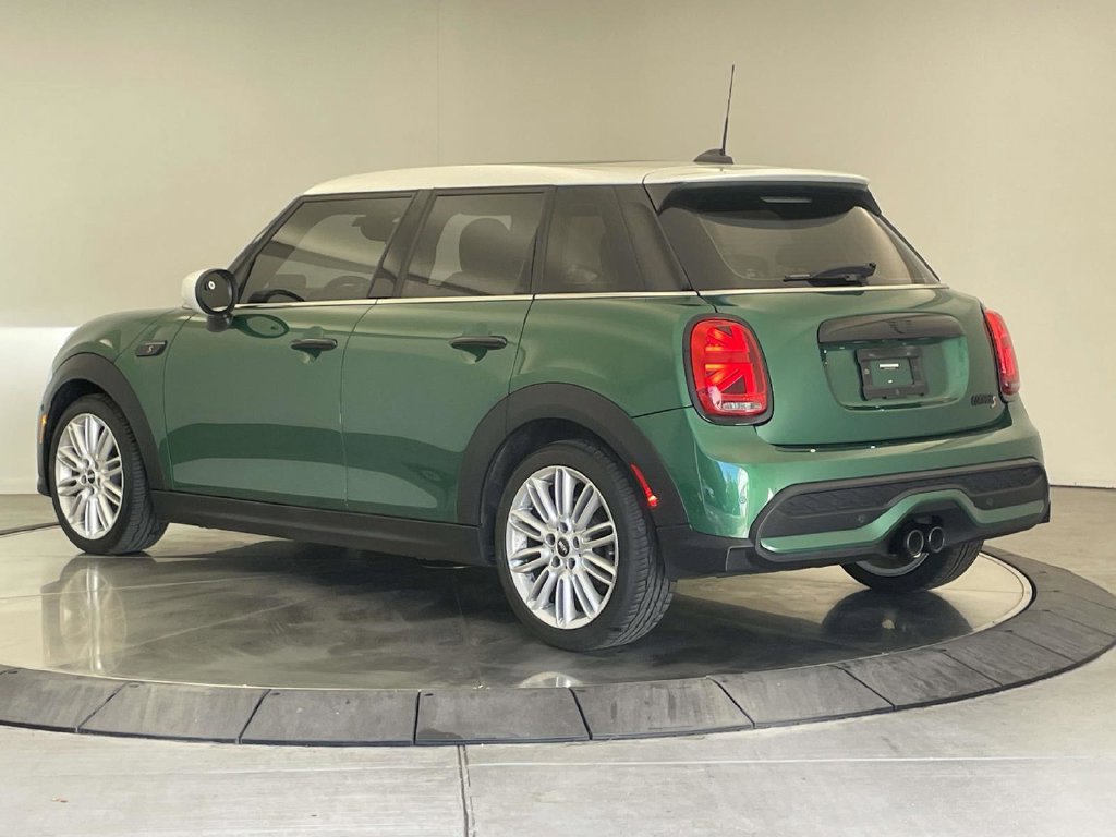 Used 2024 MINI Cooper S FWD image 3
