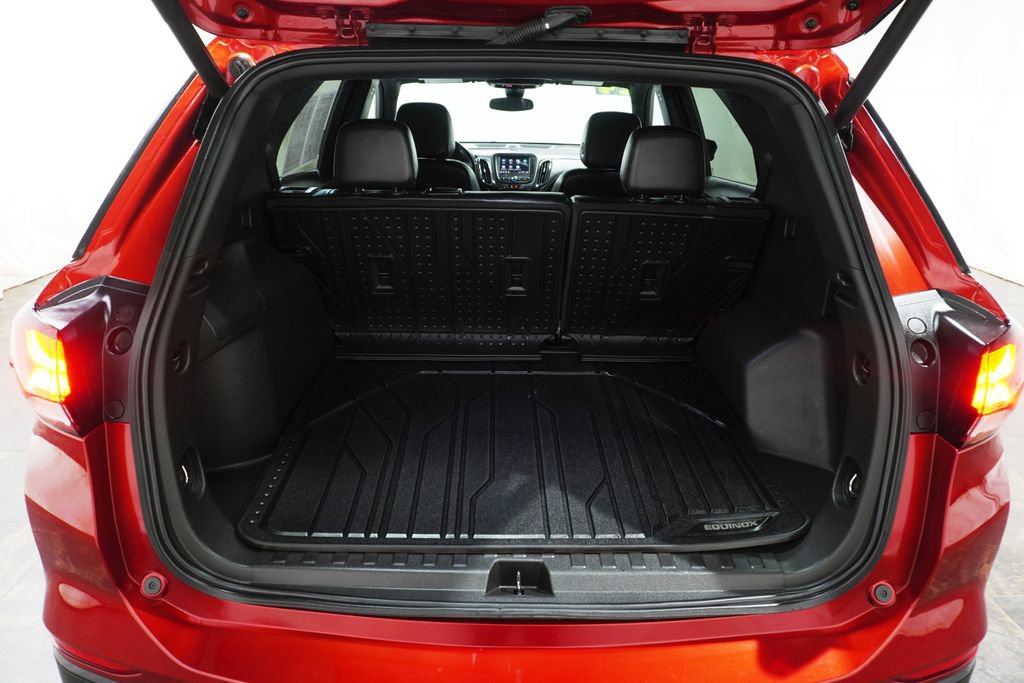 Used 2024 Chevrolet Equinox RS AWD/4WD image 6