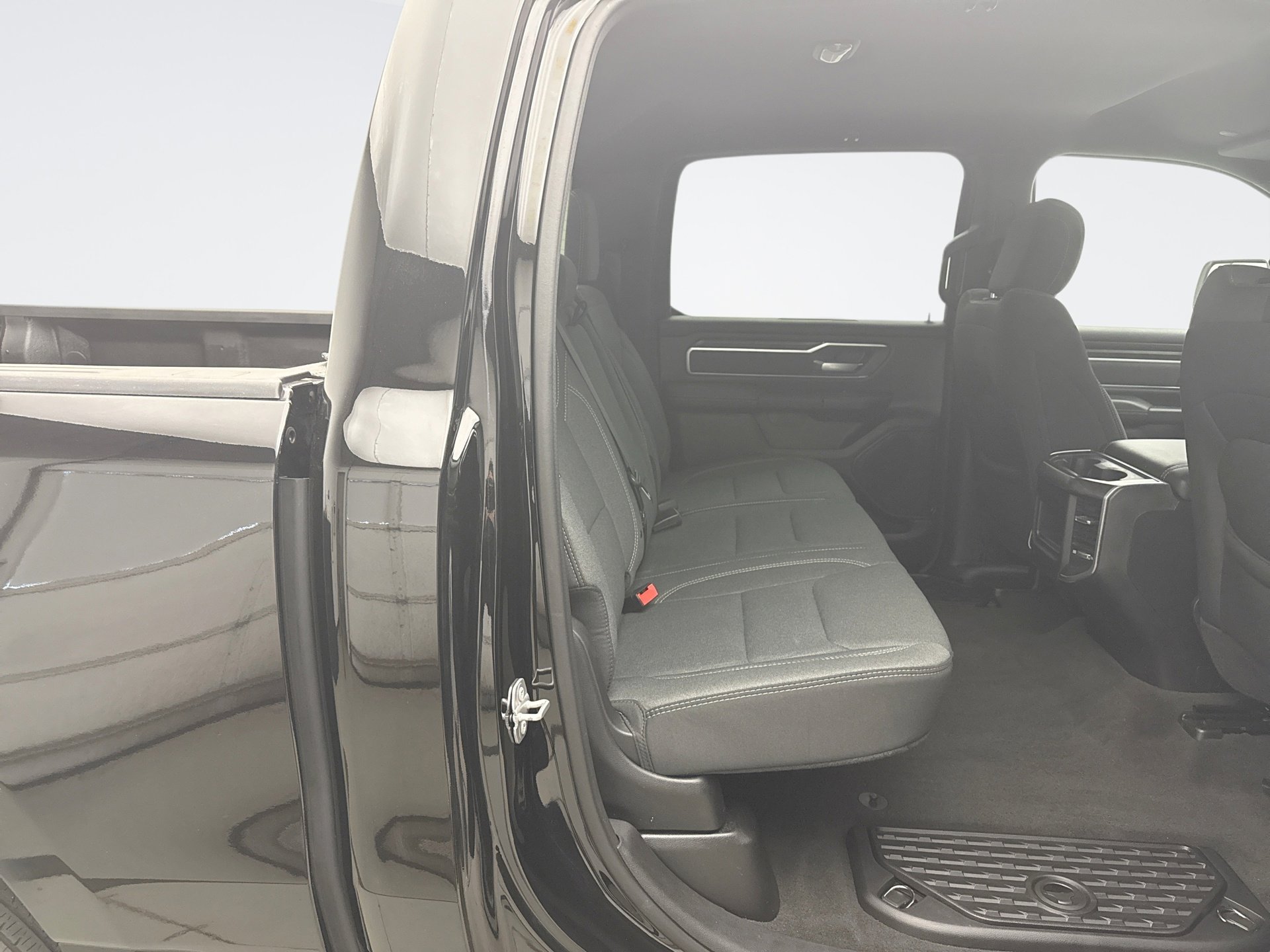 Used 2022 RAM 1500 Big Horn AWD/4WD image 17