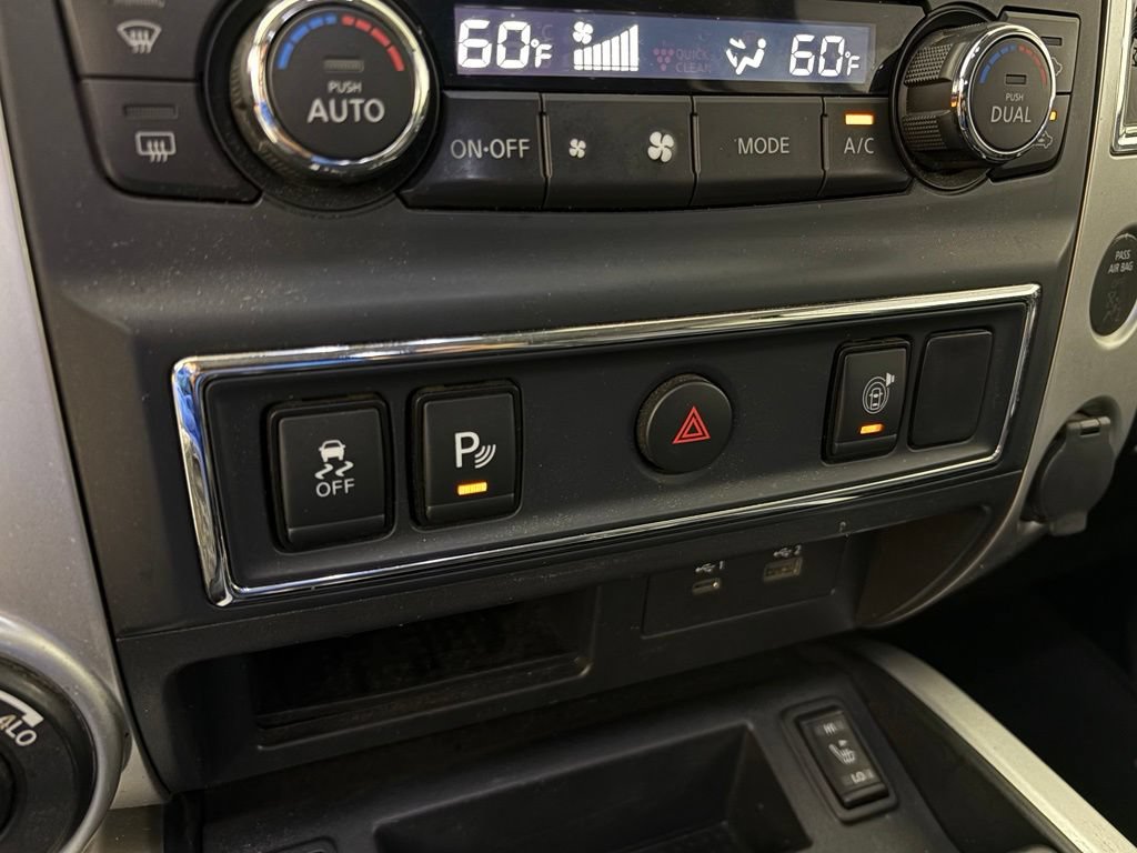 Used 2021 Nissan Titan SV w/ SV Convenience Package AWD/4WD image 35