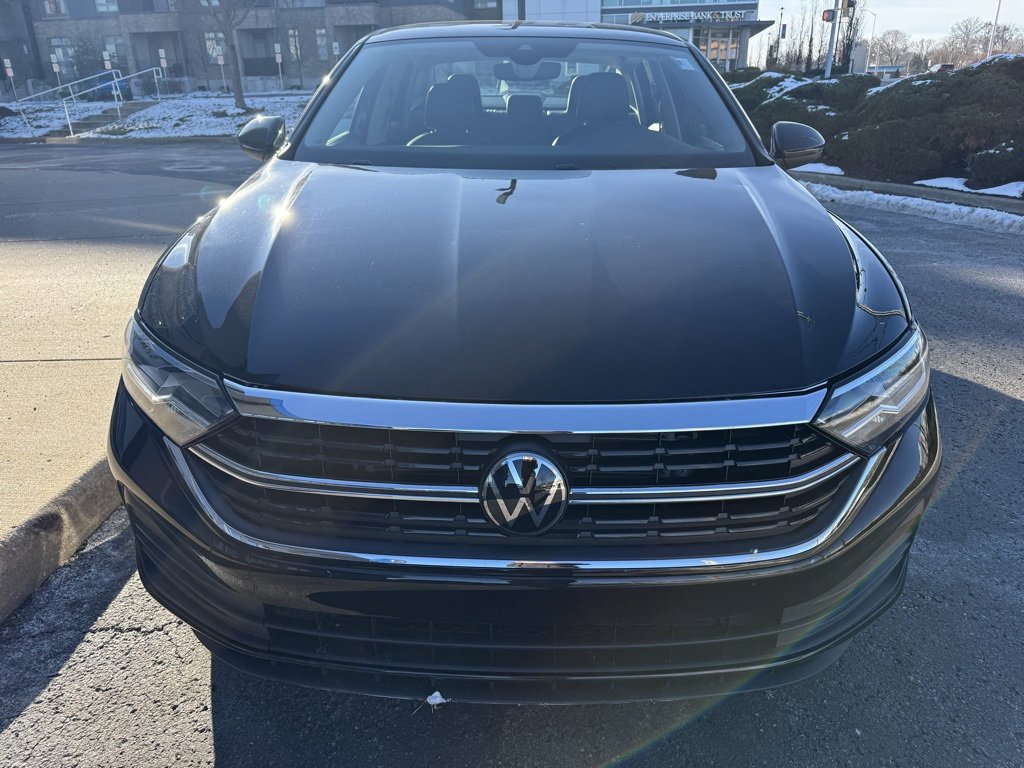 Used 2024 Volkswagen Jetta SE image 10