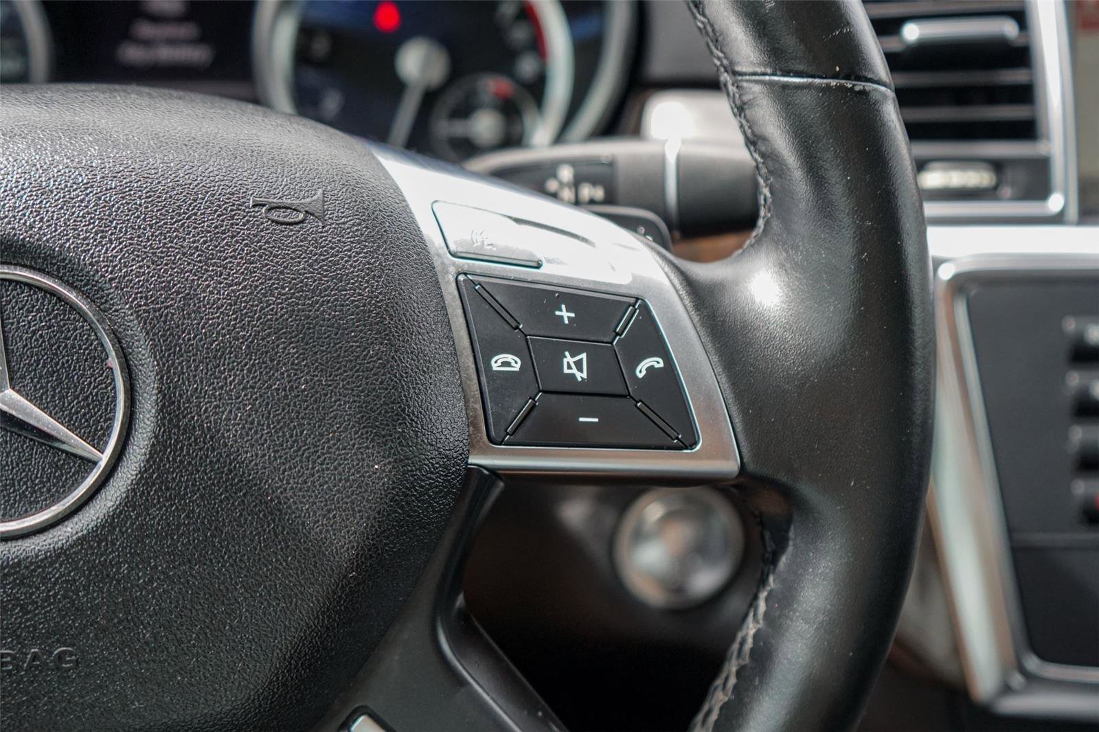 Used 2013 Mercedes-Benz ML 350 2WD image 17