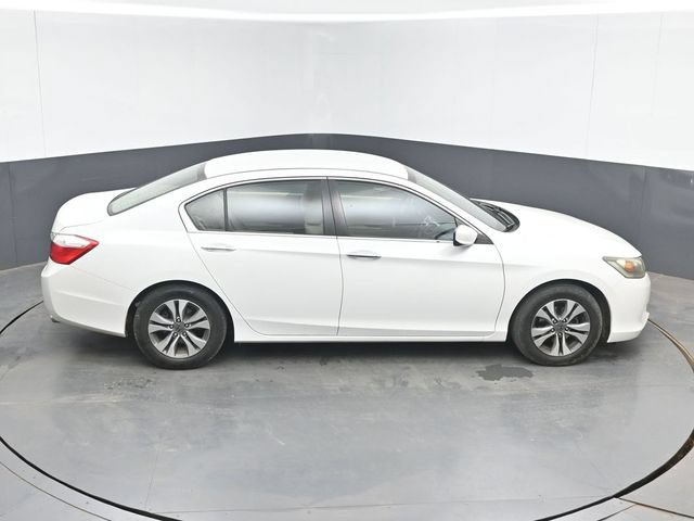 Used 2015 Honda Accord LX image 37