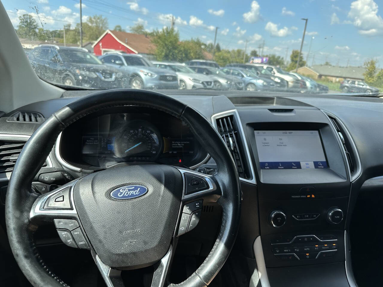 Used 2020 Ford Edge SEL AWD/4WD image 16