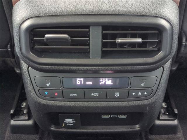 Used 2023 Honda Pilot Elite image 18