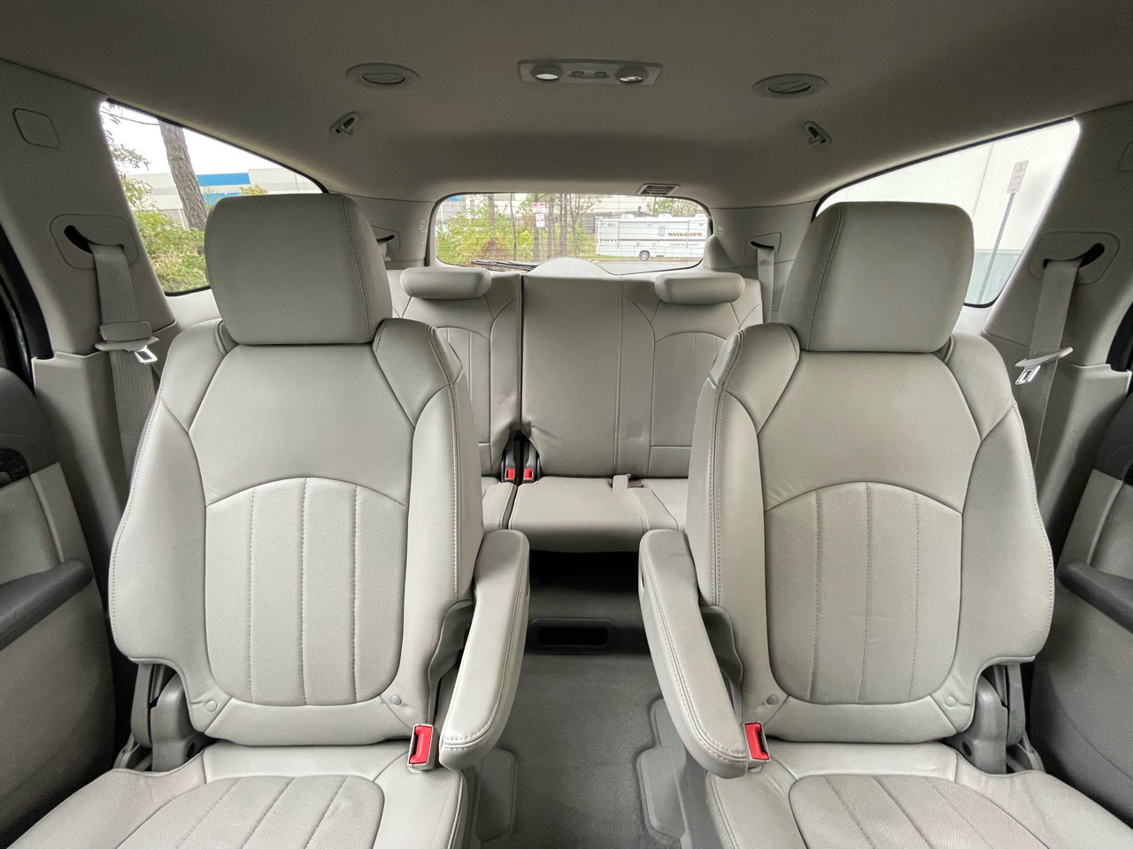 Used 2013 Buick Enclave Leather image 29