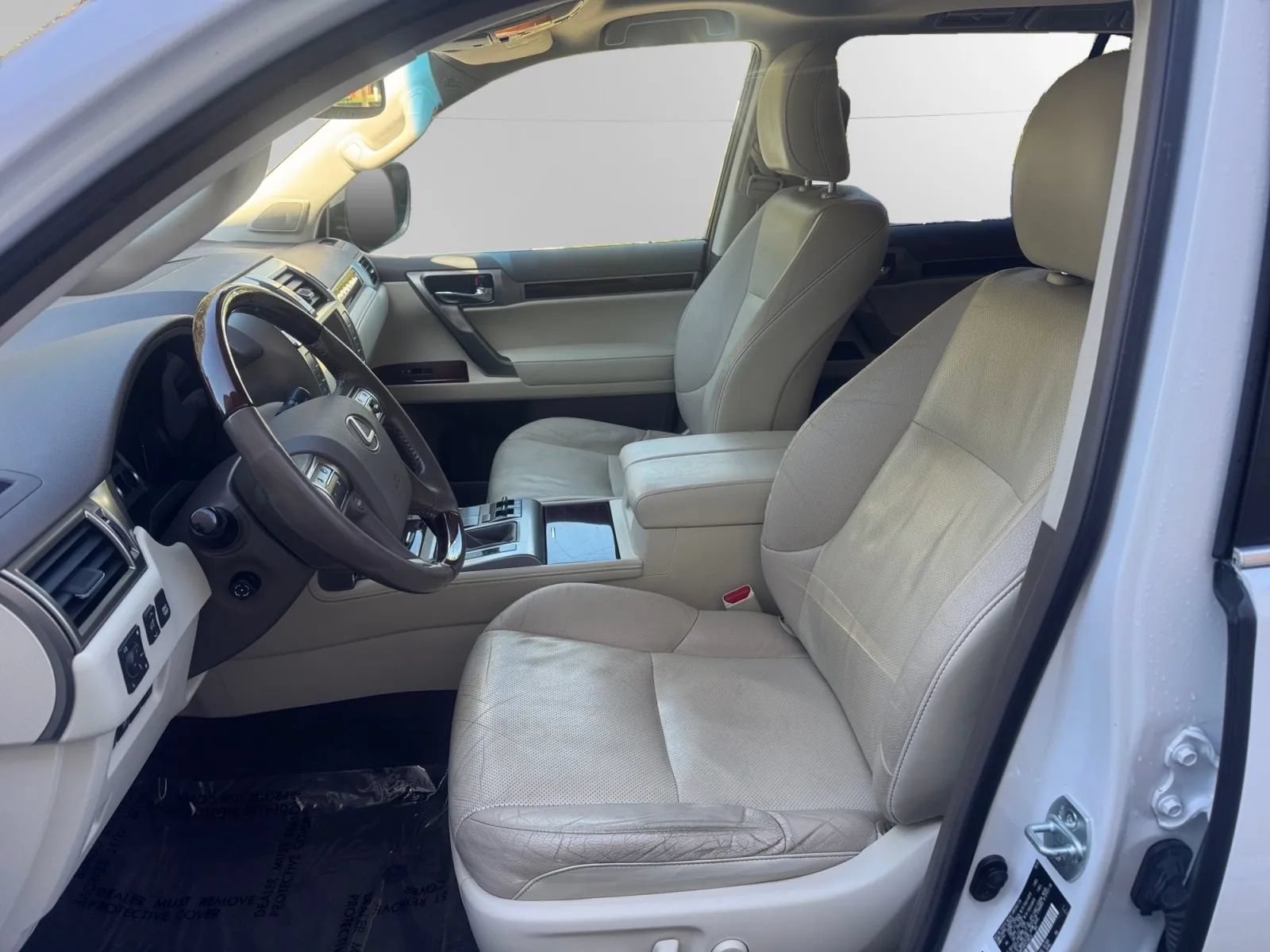 Used 2016 Lexus GX 460 w/ Premium Package AWD/4WD image 14