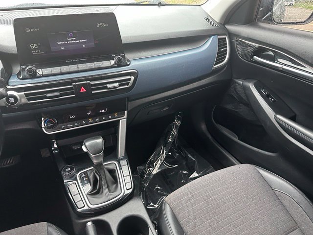 Used 2022 Kia Seltos S AWD/4WD image 14