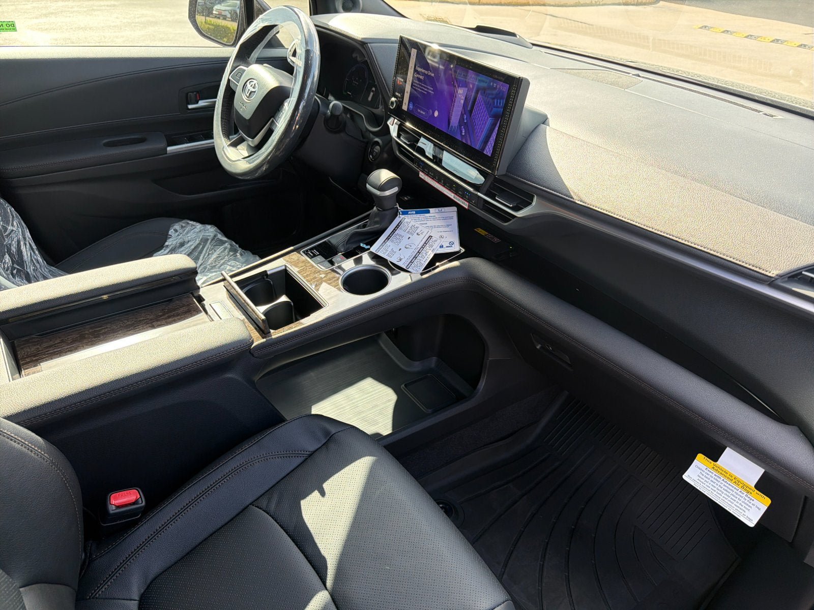 New 2026 Toyota Sienna Platinum AWD/4WD image 15