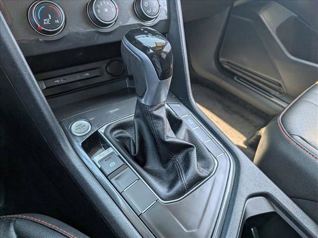 Used 2024 Volkswagen Tiguan Wolfsburg Edition FWD image 18