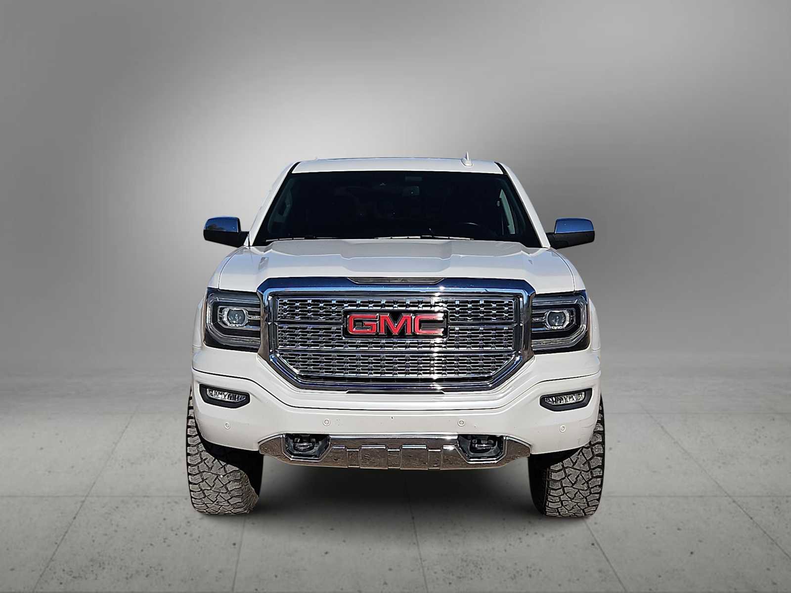 Used 2018 GMC Sierra 1500 Denali w/ Denali Ultimate Package image 3