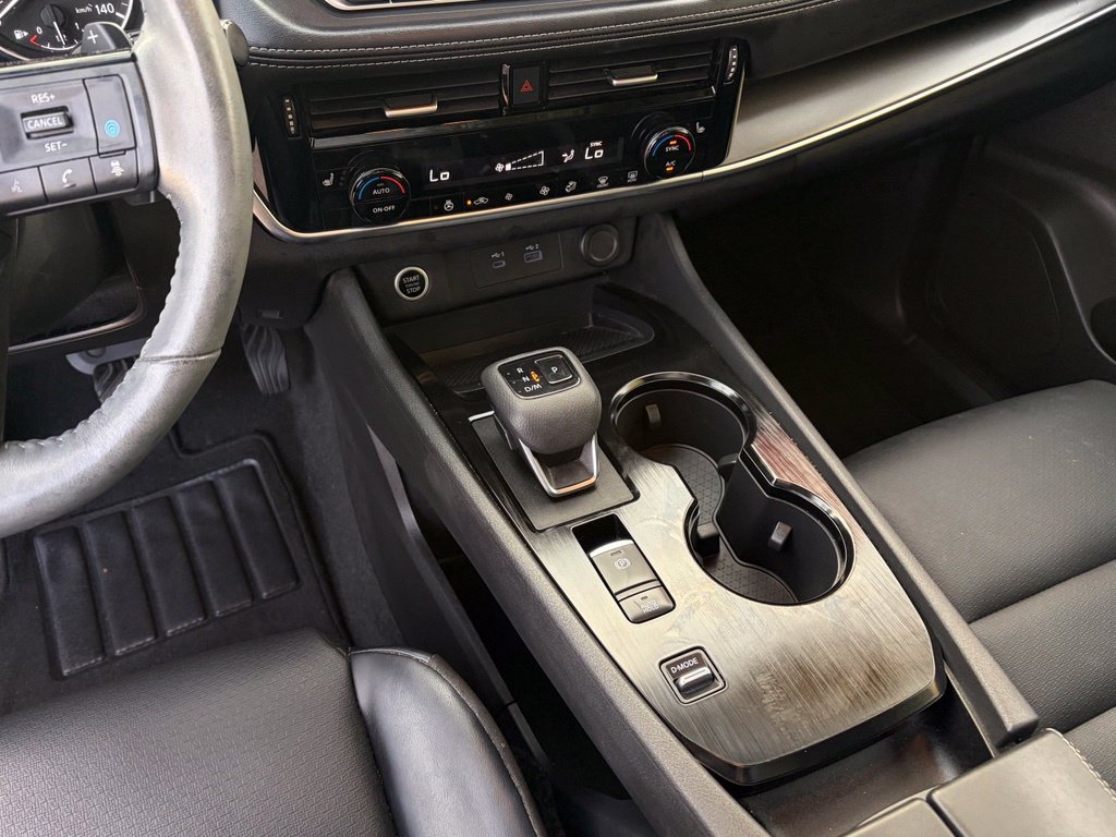 Certified 2022 Nissan Rogue SV w/ SV Premium Package FWD image 20