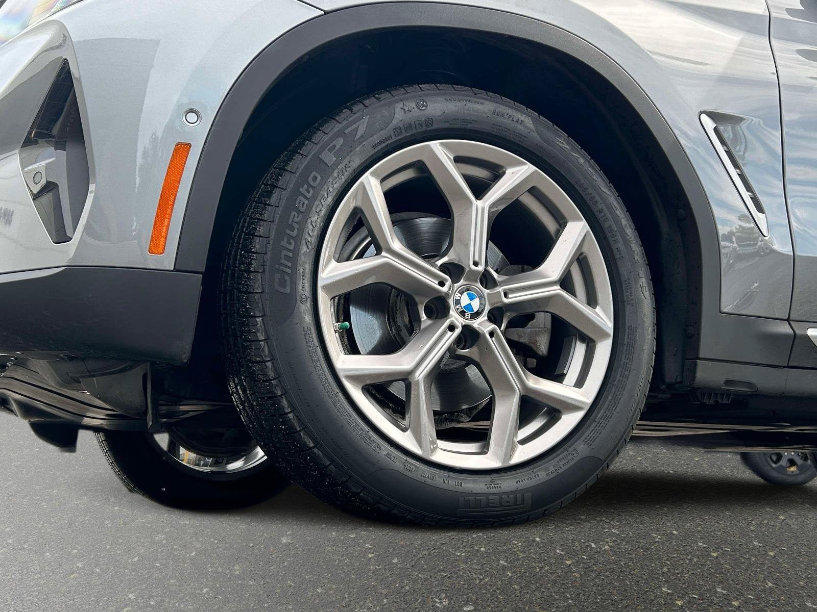 Used 2023 BMW X3 sDrive30i w/ Premium Package w/ZPA RWD image 9