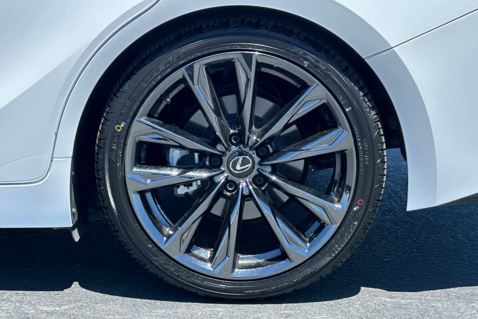 Used 2025 Lexus IS 350 F Sport w/ Navigation Package RWD image 31