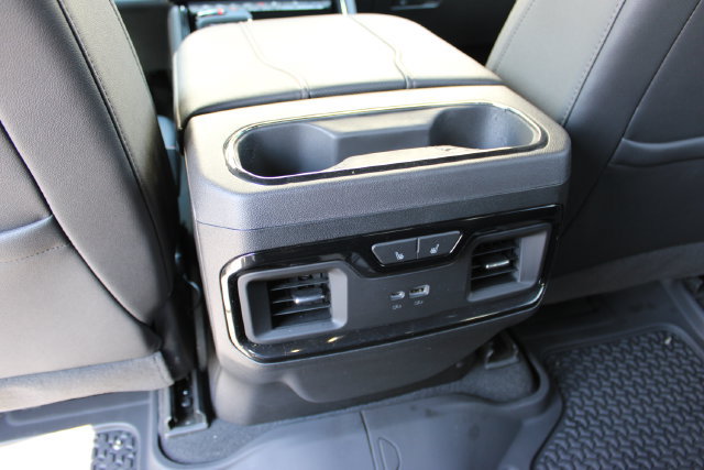 Used 2024 GMC Sierra 1500 AT4 w/ Technology Package AWD/4WD image 48