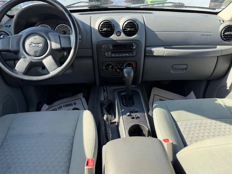 Used 2007 Jeep Liberty Sport AWD/4WD image 28