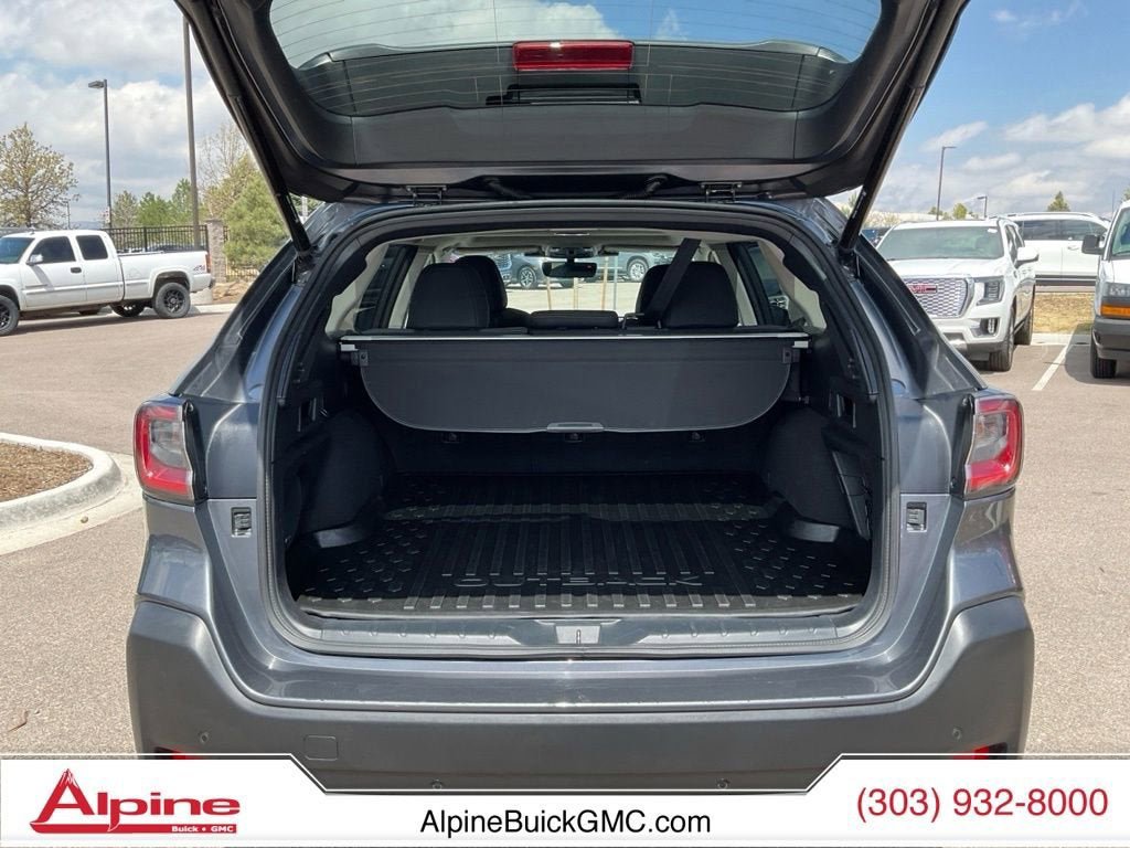 Used 2025 Subaru Outback Onyx Edition AWD/4WD image 20